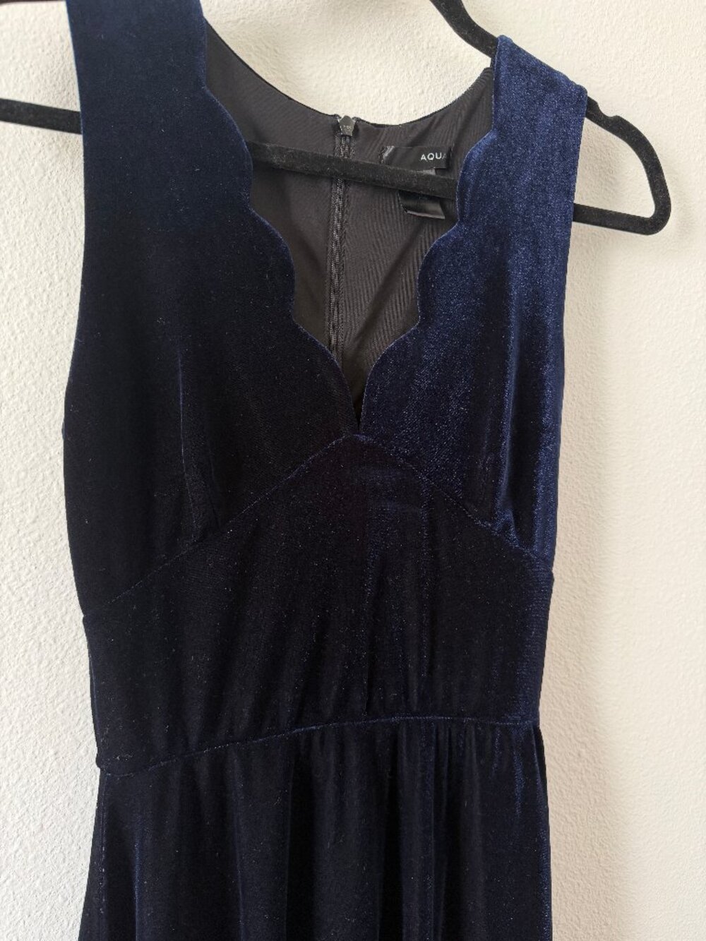 AQUA Dark Blue Velvet Mini Dress, Elegant Fitted Party Dress, Size S
